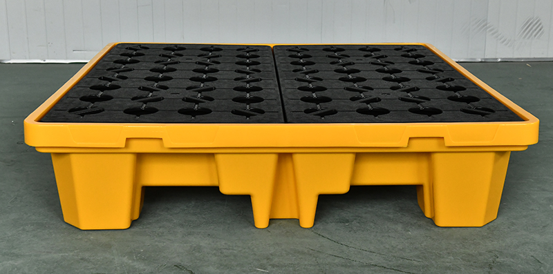  1300-1300-300-IBC-Spill-Containment-Pallet-2